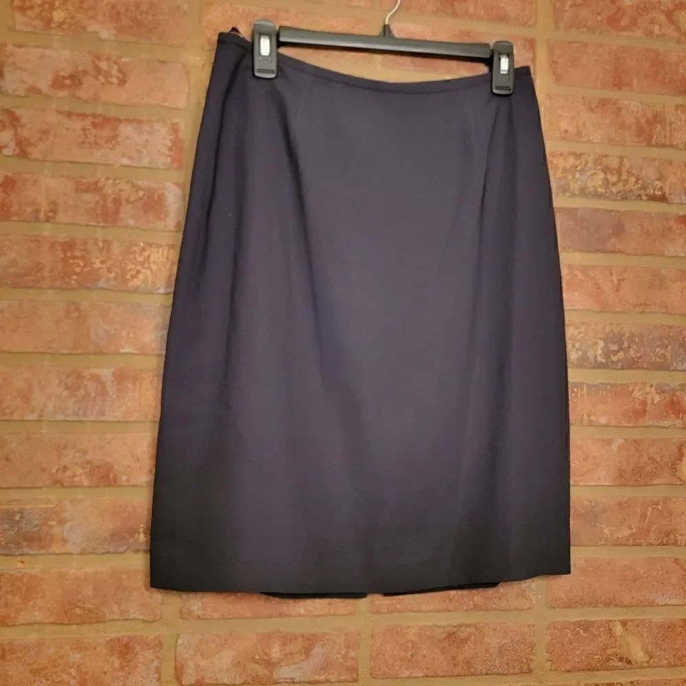 Emma James black suit skirt and jacket size 8 petite - Picture 3 of 6